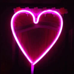 Aesthetic Neon Light -Decor Sales 13 e7382cbe 41a3 4e1f 9932 33dba1e57377