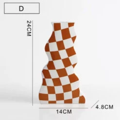Checkered Ceramic Vase -Decor Sales 21 b9b33c93 8e22 4546 b9de 0e07cbc6a227