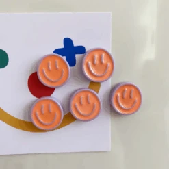 Smiley Message Board Magnets -Decor Sales 36 57240c49 96fb 43f3 9d1f f9b7069a7ddb