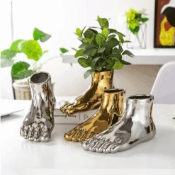 Foot Shaped Vase -Decor Sales 47 e9d44ed1 2c6c 46fb 8cb9 839f5c330d27
