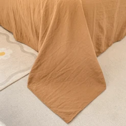 Brown Two Tone Daisy Bedding Set -Decor Sales 48 58834072 ec03 4adb abd9 40b8a0fa0469