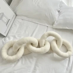 Chain Lock Pillow -Decor Sales 49 5e09fcbd 18f0 4211 9cfd 2579fbabda90