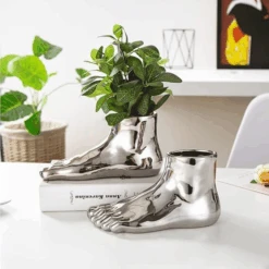 Foot Shaped Vase -Decor Sales 49 9d287eaf b370 4114 adb1 6d0f416d2217