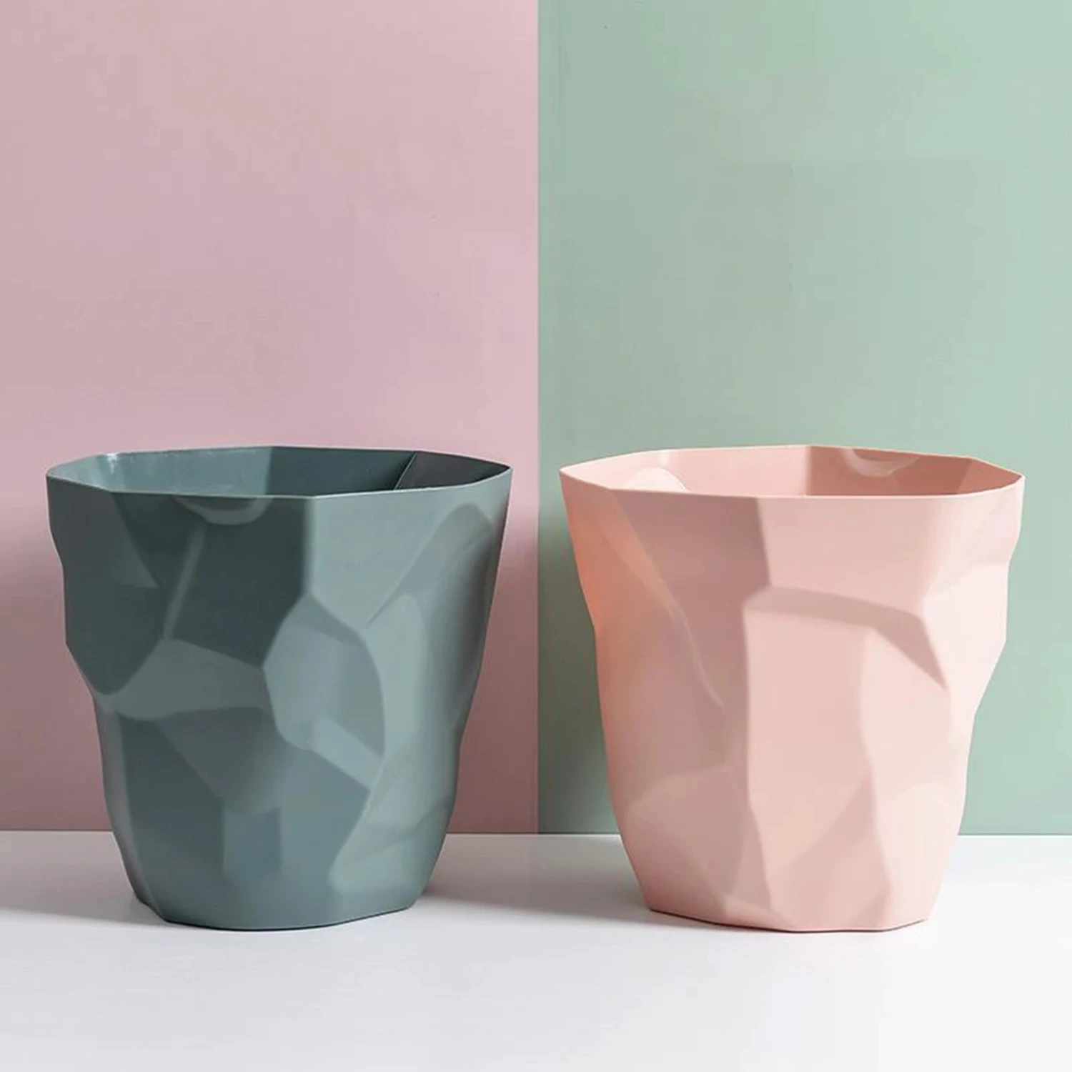 Creative Waste Bin 4 Creative Waste Bin - Image 2