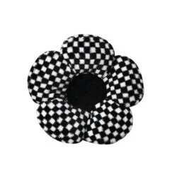 Black And White Flower Pillow -Decor Sales 65 db5ce56c 6cda 4e49 83f3 f046af2b9e8f
