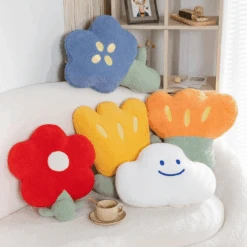 Flower Plush Pillow -Decor Sales 70 3fbb0174 a49b 4f21 b9a4 f50f35020bed