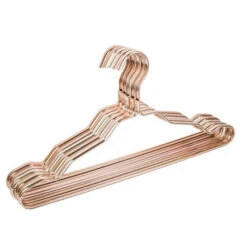 Classic Clothes Hangers (Set Of 10) -Decor Sales 7 f0b52a39 d74b 41ff ab51 d08126f06ee5
