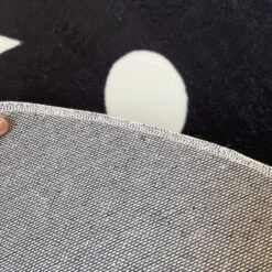 Black And White Daisy Rug -Decor Sales BlackandWhiteDaisyRug3