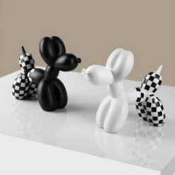 Checkered Balloon Dog -Decor Sales checkeredballoondog2