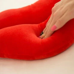 Plush Lips Cushion -Decor Sales plush